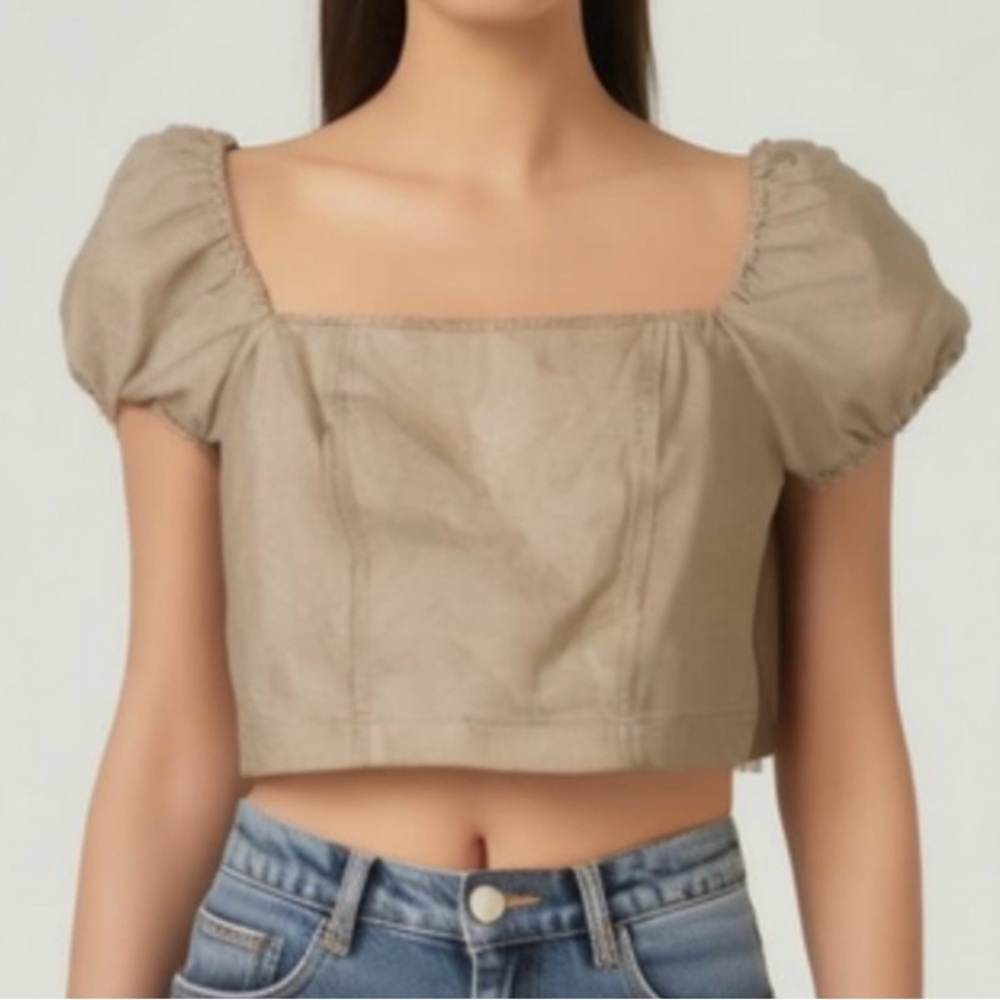 7 For All Mankind NWT Faux
Leather Crop Top Size Medium